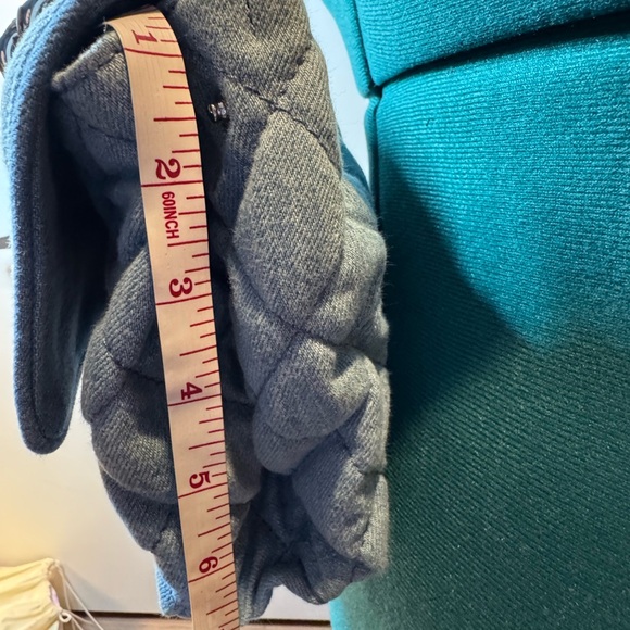 NWT - STELLA MCCARTNEY
Soft Quilted Denim Beckett Shoulder Bag In Blue - Picture 8 of 16